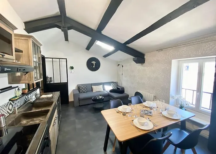 Bel - 2 - Proche Du Vieux Marche شقة