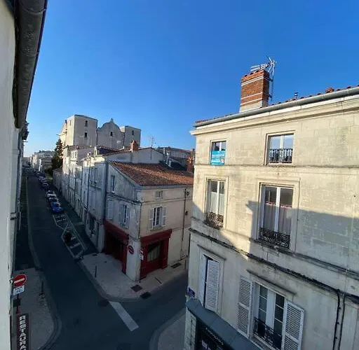 Bel - 2 - Proche Du Vieux Marche شقة *