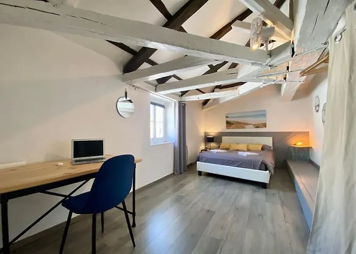 Bel - 2 - Proche Du Vieux Marche * لا روشيل