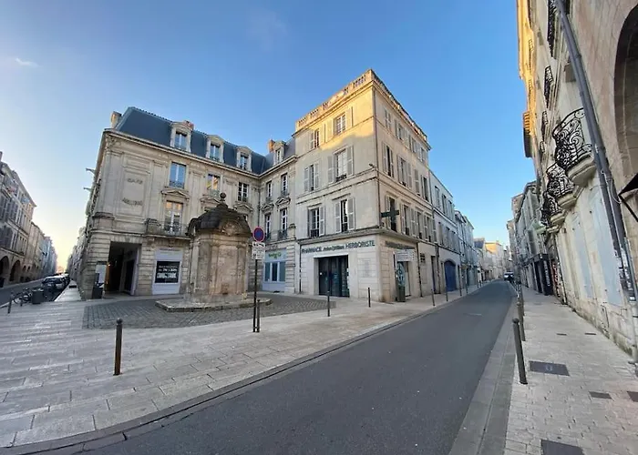 Bel - 2 - Proche Du Vieux Marche * لا روشيل